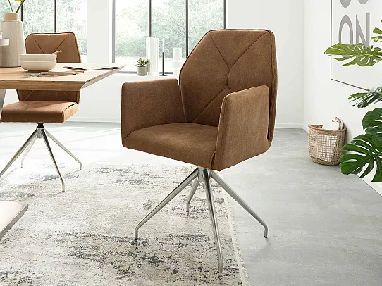 Interliving Esszimmer Serie 5104 – Esstisch Armlehnstuhl