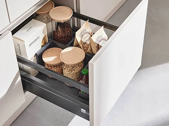 Interliving Küche Serie 3092 mit SIEMENS Einbaugeräten 